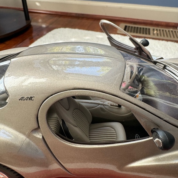 GuiToy Miniatures Collection Die
Visitar >
Cast Metal Top Line Chrysler... - Picture 5 of 10